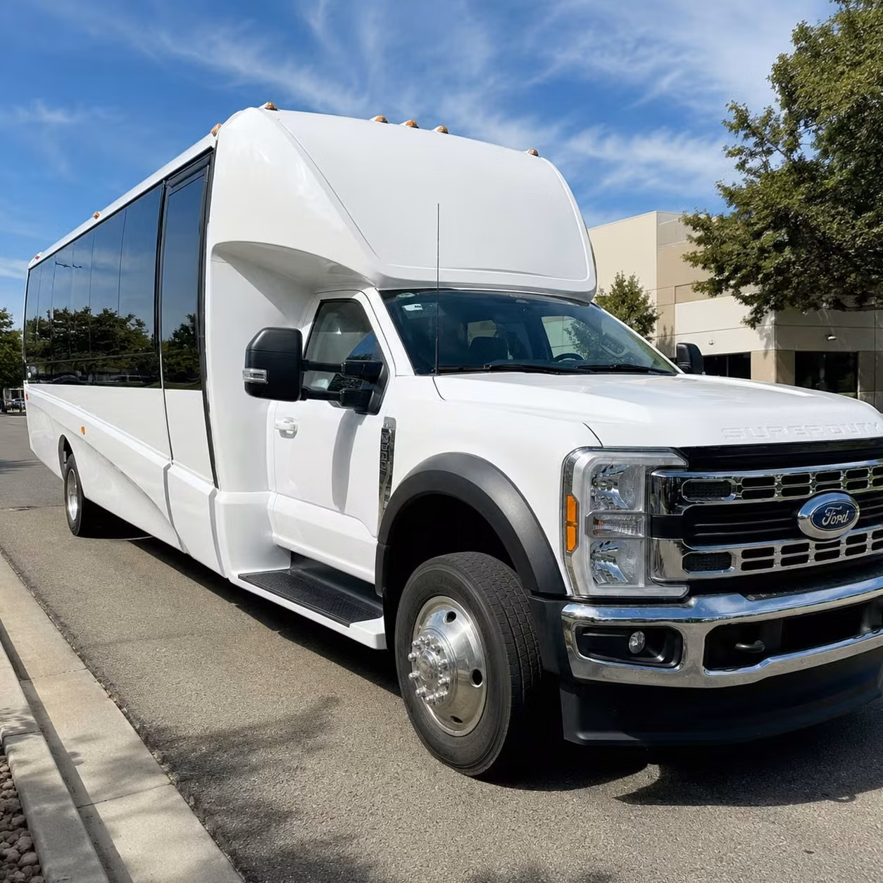 bus rentals for edison proms homecomings